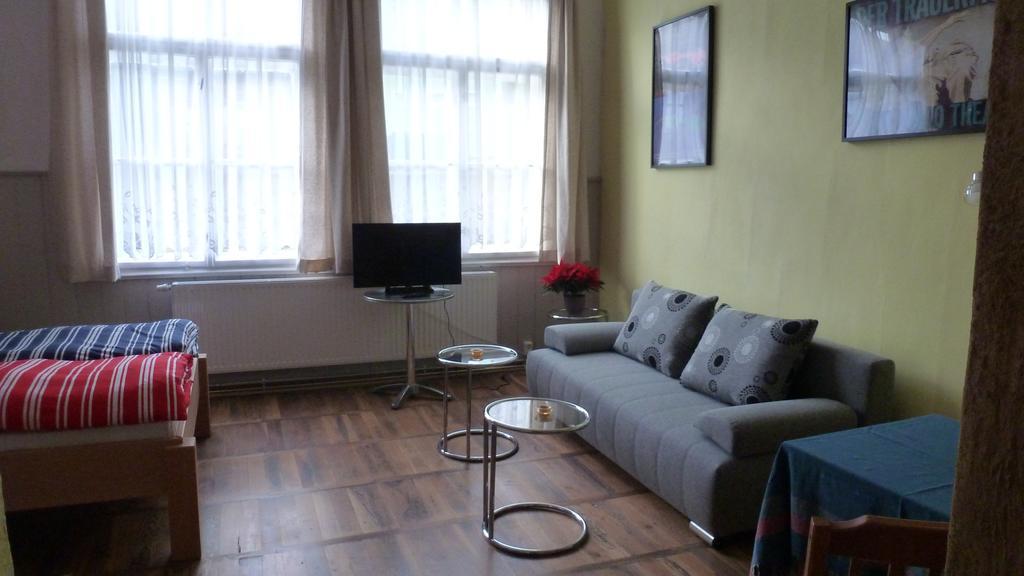 Apartament Alte Schule Tambach-Dietharz Pokój zdjęcie